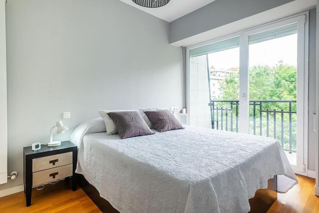 Apartamento A 5Min De La Playa De Ondarreta San Sebastián Exteriör bild