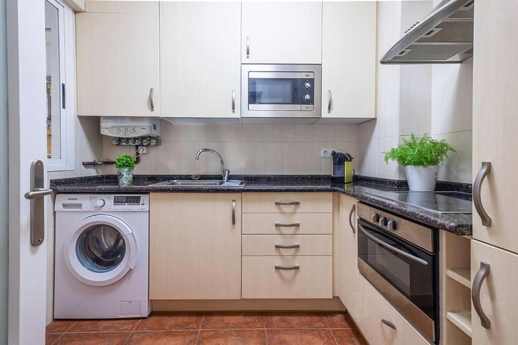 Apartamento A 5Min De La Playa De Ondarreta San Sebastián Exteriör bild